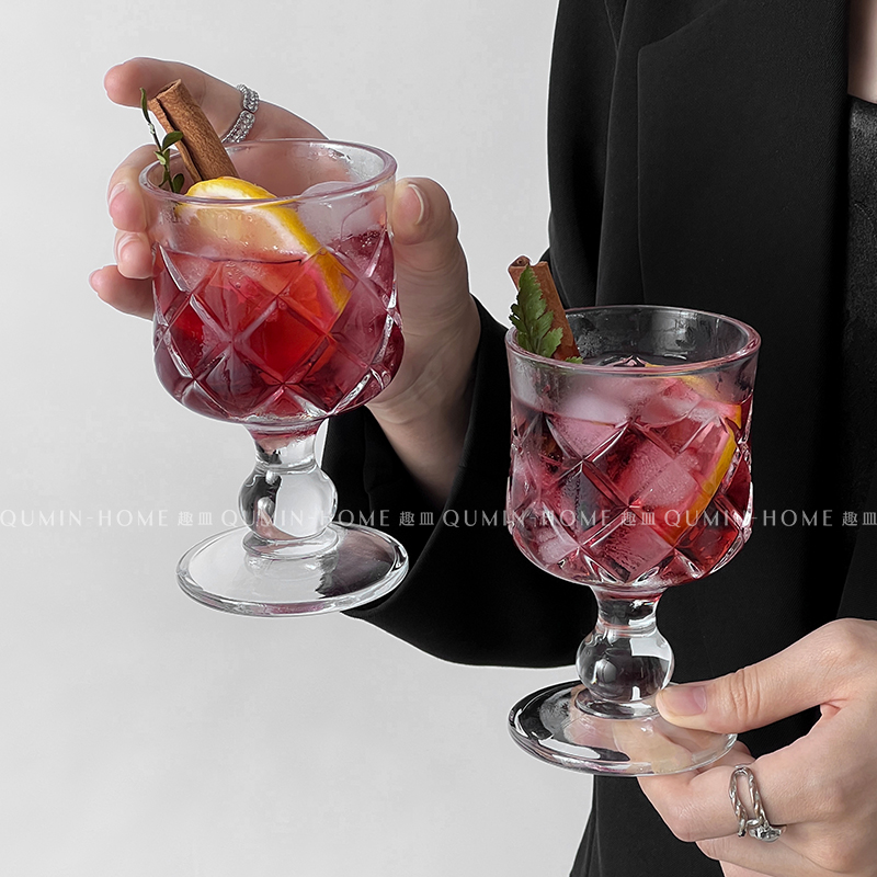 Lingge 짧은 발 하이 엔드, 감각적인 핫 레드 와 - Wine Beer Foot 리뷰 및 가격